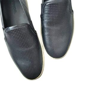 Vince Blair Leather Slip-On Sneakers Black 6.5